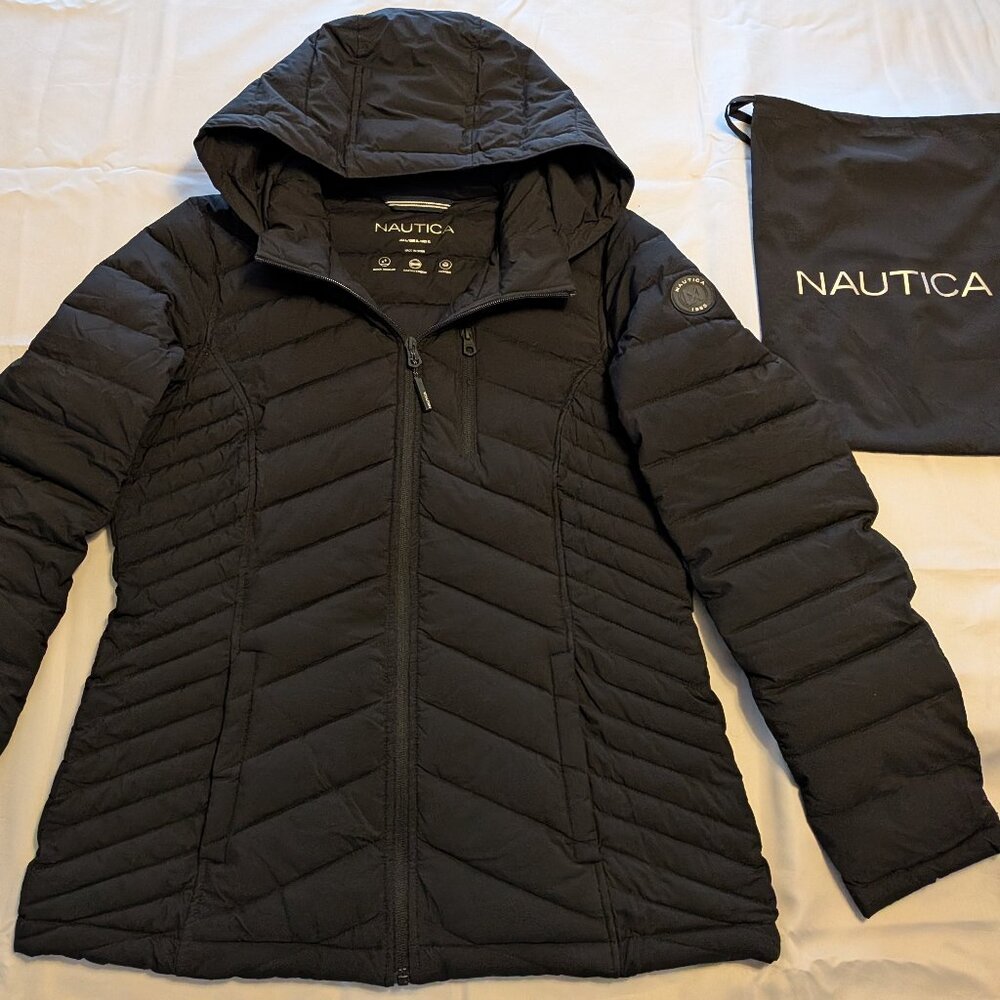 NAUTICA Womens Stretch Puffer Jacket with Hood -Black in Size Large